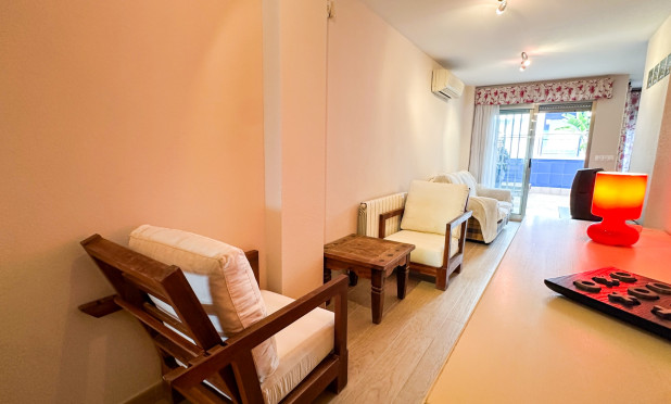 Resale - Apartment / flat - Torrevieja - Playa de los Locos