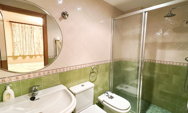 Resale - Apartment / flat - Torrevieja - Playa de los Locos