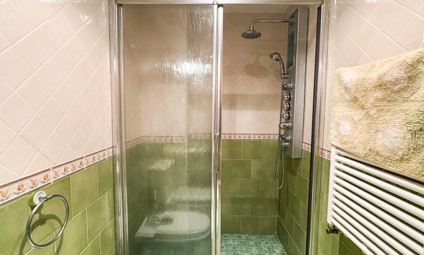 Resale - Apartment / flat - Torrevieja - Playa de los Locos