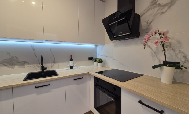 Resale - Townhouse - Alicante - La Florida