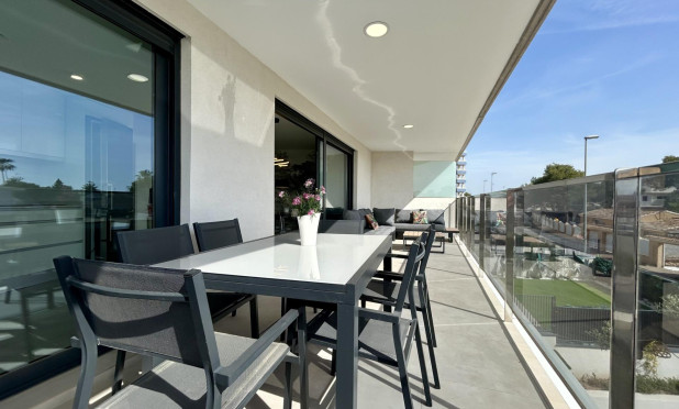 Resale - Apartment / flat - Dehesa de Campoamor - Campoamor