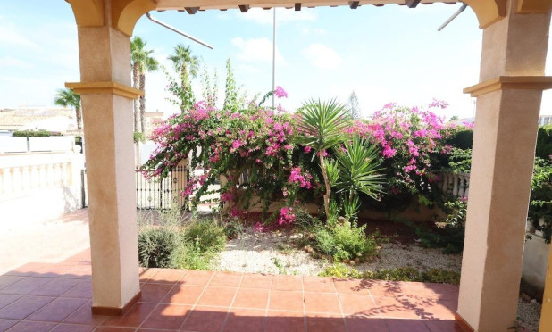 Resale - Villa - Orihuela Costa - Playa Flamenca