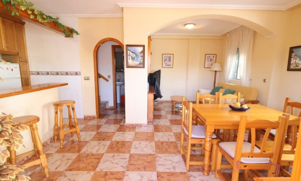 Resale - Villa - Orihuela Costa - Playa Flamenca