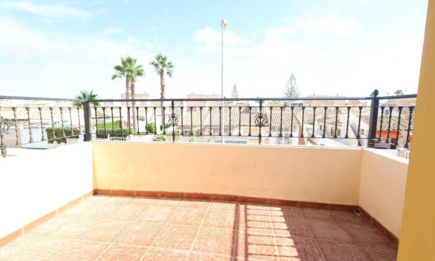 Resale - Villa - Orihuela Costa - Playa Flamenca