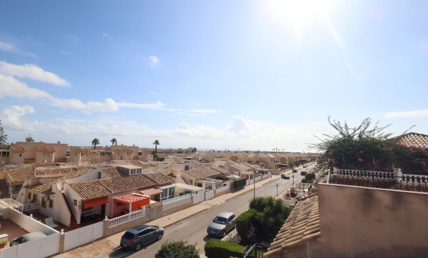 Resale - Villa - Orihuela Costa - Playa Flamenca