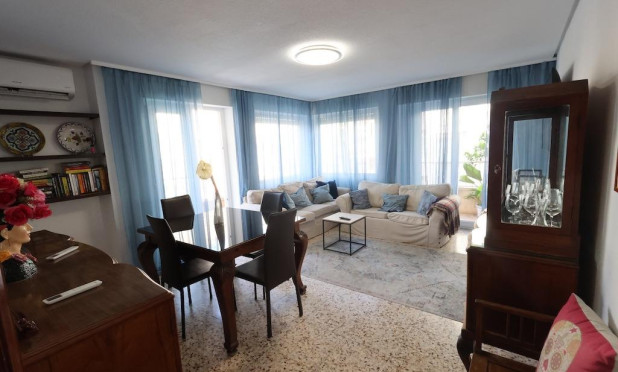 Reventa - Apartamento / piso - Torrevieja - torrevieja