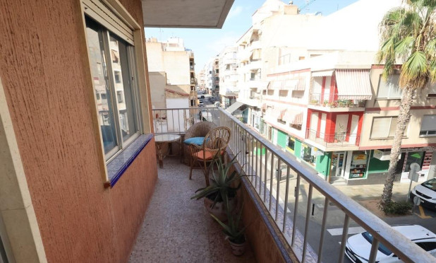 Reventa - Apartamento / piso - Torrevieja - torrevieja
