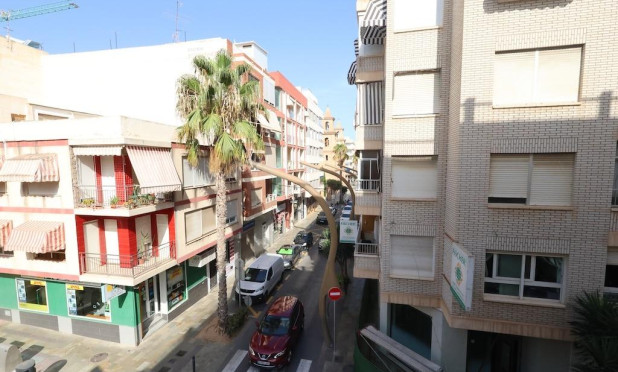 Reventa - Apartamento / piso - Torrevieja - torrevieja