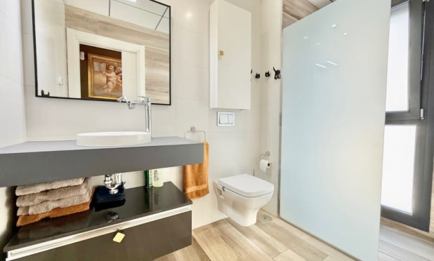 Resale - Villa - Cabo Roig - Lomas de Cabo Roig