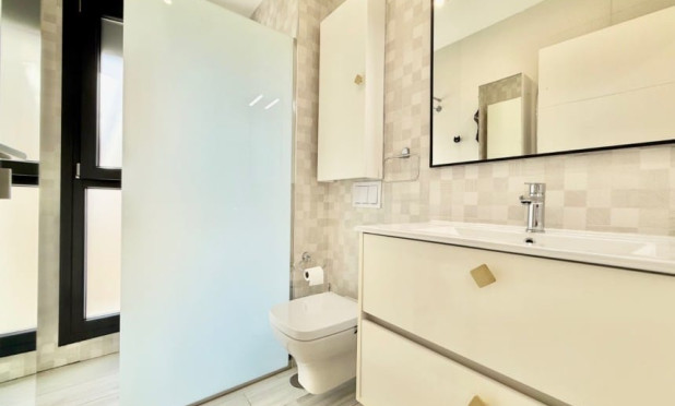 Resale - Villa - Cabo Roig - Lomas de Cabo Roig
