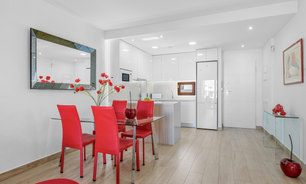 Resale - Apartment / flat - Torrevieja - Los Balcones