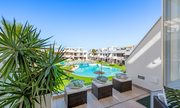 Resale - Apartment / flat - Torrevieja - Los Balcones