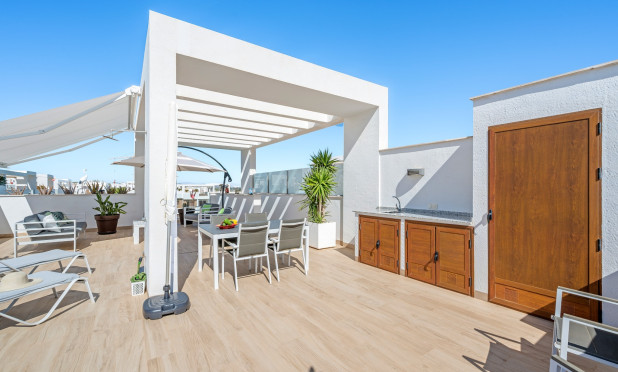 Resale - Apartment / flat - Torrevieja - Los Balcones
