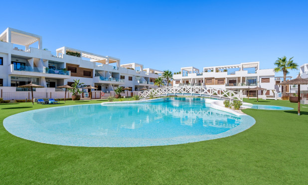 Resale - Apartment / flat - Torrevieja - Los Balcones