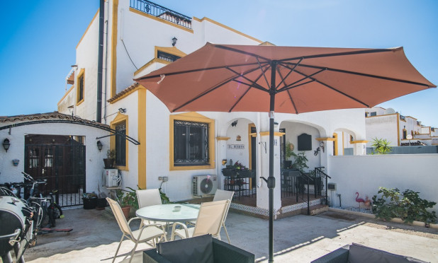 Resale - Finca / Country Property - Vistabella Golf - Entre Naranjos
