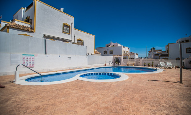 Resale - Finca / Country Property - Vistabella Golf - Entre Naranjos