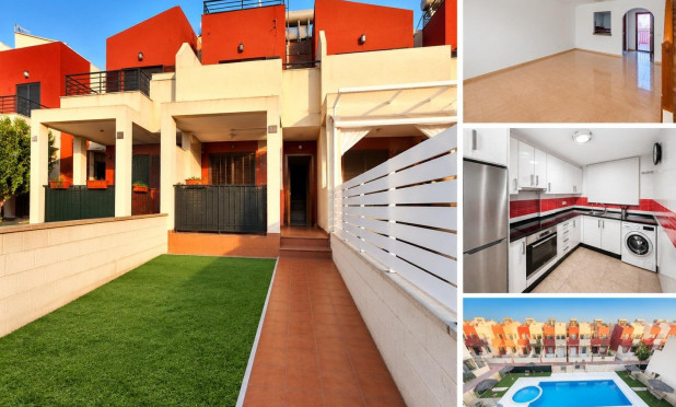 Resale - Townhouse - Torrevieja - Aguas Nuevas