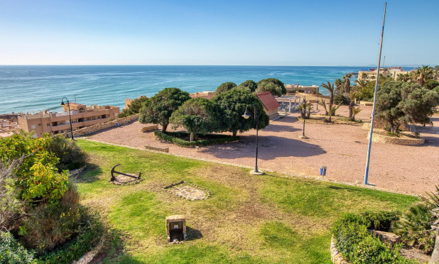 Resale - Townhouse - Torrevieja - Aguas Nuevas