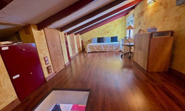 Resale - Apartment / flat - Torrevieja - El Acequión - Los Náufragos