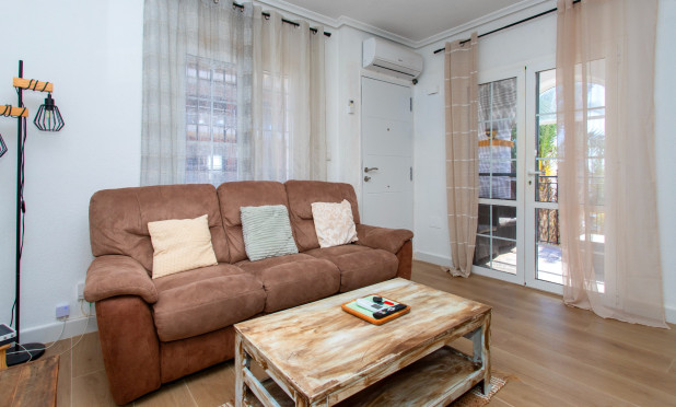 Resale - Townhouse - Orihuela Costa - Playa Flamenca
