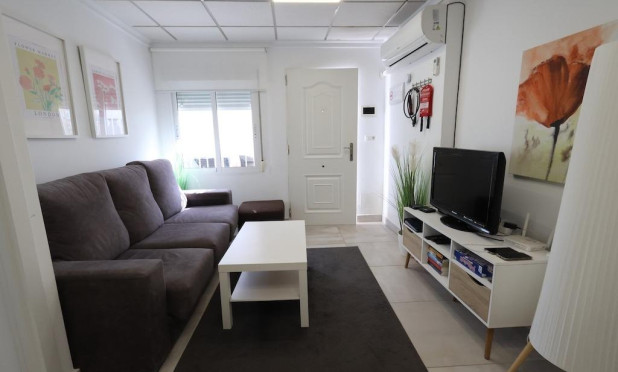 Resale - Townhouse - Torrevieja - La Siesta - El Salado -  Torreta