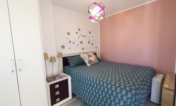 Resale - Apartment / flat - Orihuela Costa - Campoamor