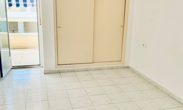 Revente - Appartement - Albir