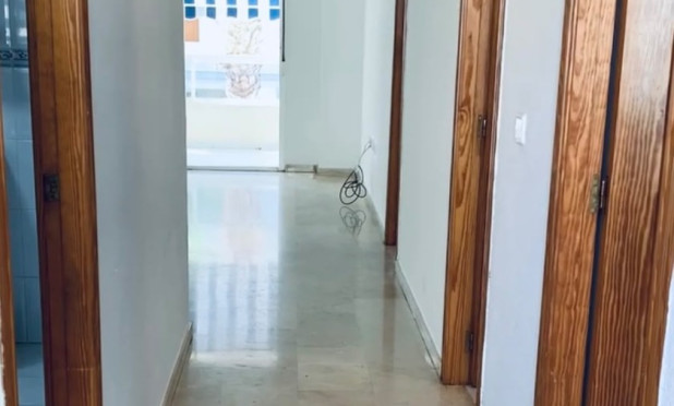 Revente - Appartement - Albir
