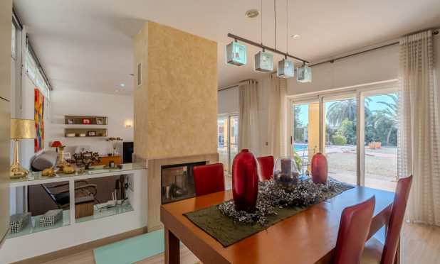 Herverkoop - Finca / Landelijke woning - Almoradí