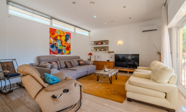 Herverkoop - Finca / Landelijke woning - Almoradí