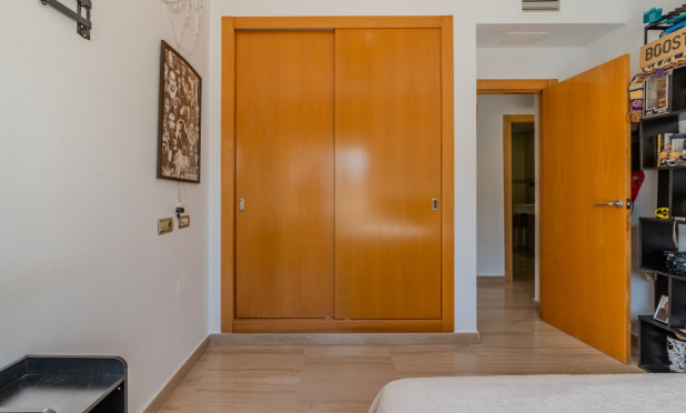 Herverkoop - Finca / Landelijke woning - Almoradí