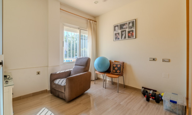 Herverkoop - Finca / Landelijke woning - Almoradí