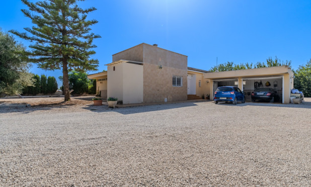 Herverkoop - Finca / Landelijke woning - Almoradí