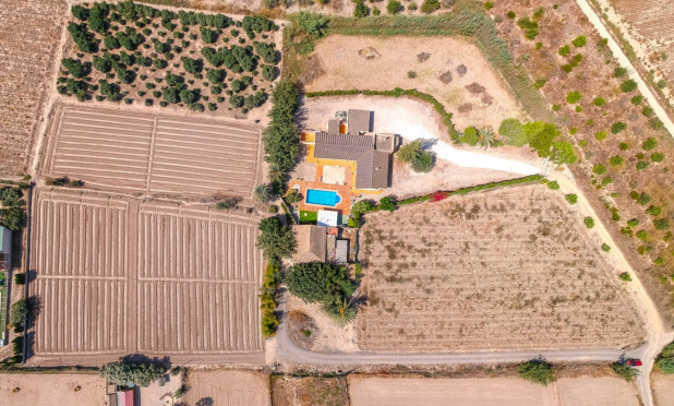 Herverkoop - Finca / Landelijke woning - Almoradí