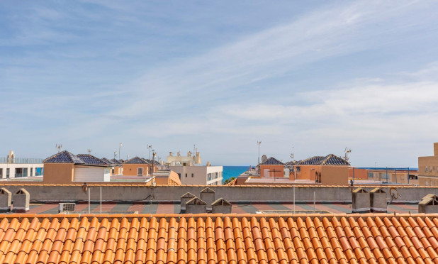 Resale - Apartment / flat - Torrevieja - La Mata