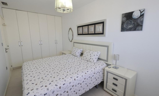 Resale - Apartment / flat - Orihuela Costa - Campoamor