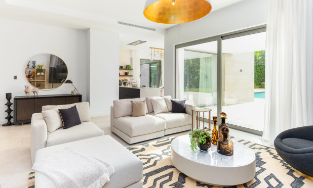 Nouvelle construction - Villa - Estepona