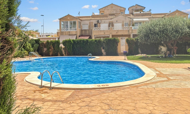 Revente - Maison de ville - Torrevieja