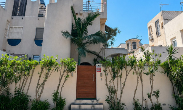Revente - Maison de ville - Torrevieja - La Siesta - El Salado -  Torreta