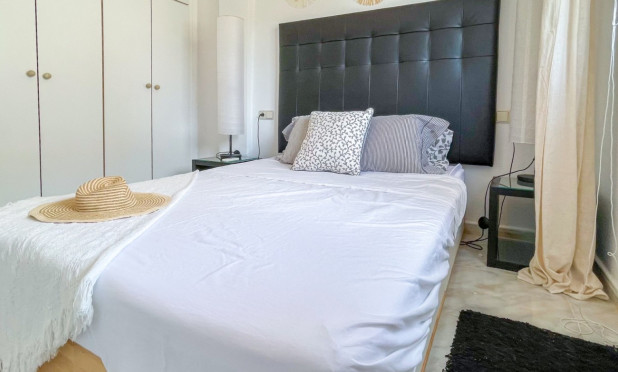 Revente - Maison de ville - Torrevieja - La Siesta - El Salado -  Torreta