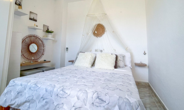 Revente - Maison de ville - Torrevieja - La Siesta - El Salado -  Torreta