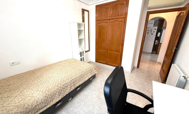 Resale - Villa - Orihuela Costa - Villamartín