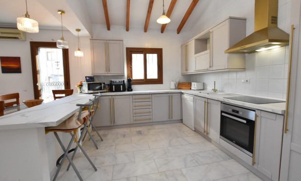 Wiederverkauf - Villa - Algorfa - La Finca Golf Resort