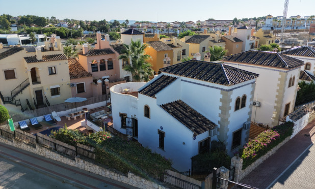 Wiederverkauf - Villa - Algorfa - La Finca Golf Resort