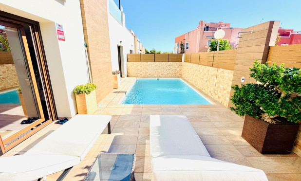 Revente - Villa - Montesinos - La Herada