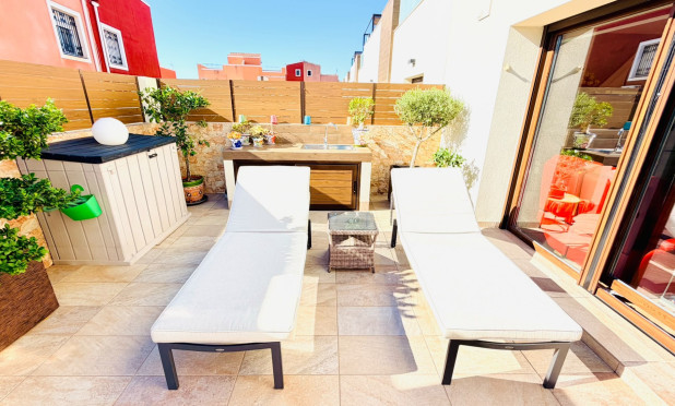 Revente - Villa - Montesinos - La Herada
