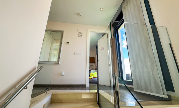 Revente - Villa - Torrevieja - Nueva Torrevieja - Aguas Nuevas