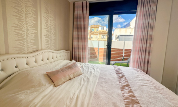 Revente - Villa - Torrevieja - Nueva Torrevieja - Aguas Nuevas