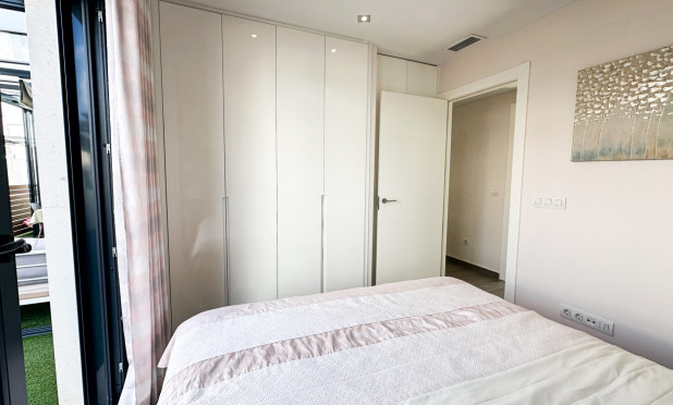 Revente - Villa - Torrevieja - Nueva Torrevieja - Aguas Nuevas