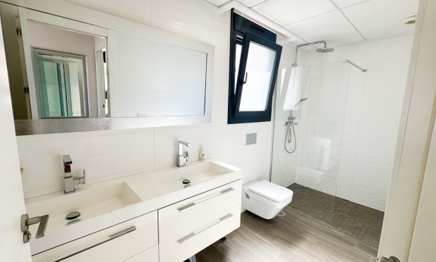 Revente - Villa - Torrevieja - Nueva Torrevieja - Aguas Nuevas